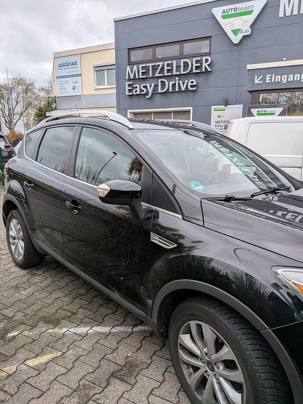 Gebraucht Ford Kuga Champions Edition 163 PS (119 kW) 2012 Schwarz SUV