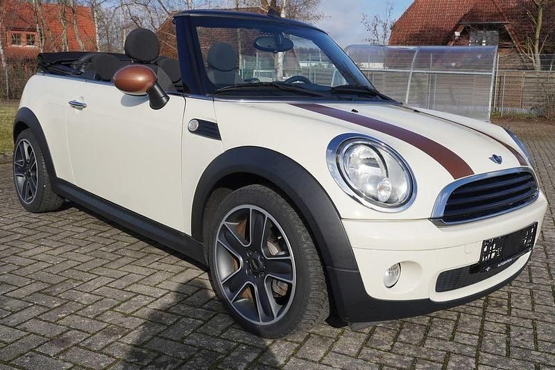 Gebraucht Mini One Cabriolet 98 PS (72 kW) 2010 Weiß Cabrio