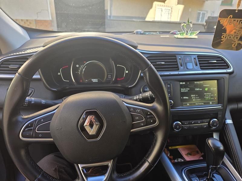 Gebraucht Renault Kadjar 110 PS (80 kW) 2015 Schwarz SUV
