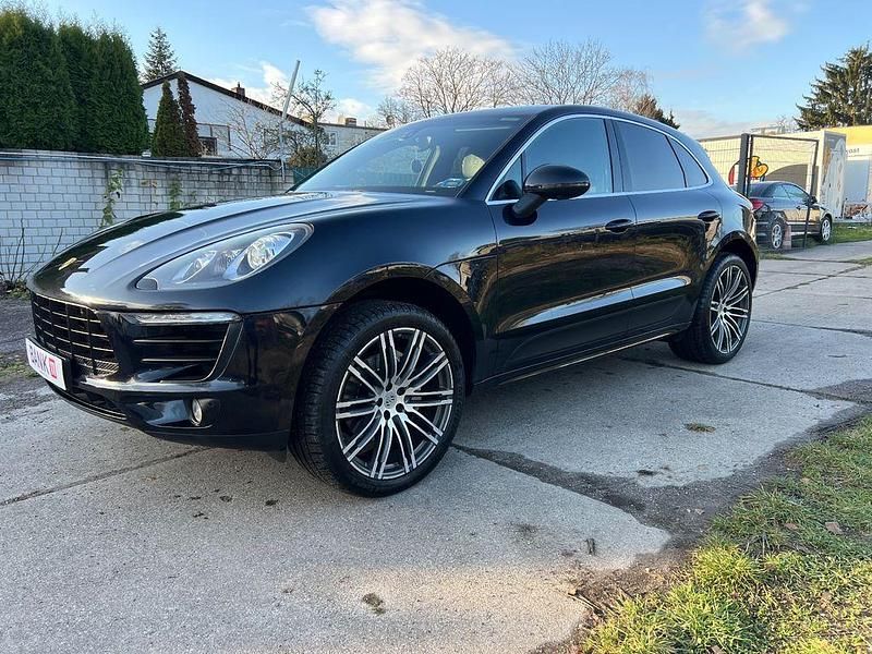 Gebraucht Porsche Macan S 258 PS (189 kW) 2014 Schwarz SUV