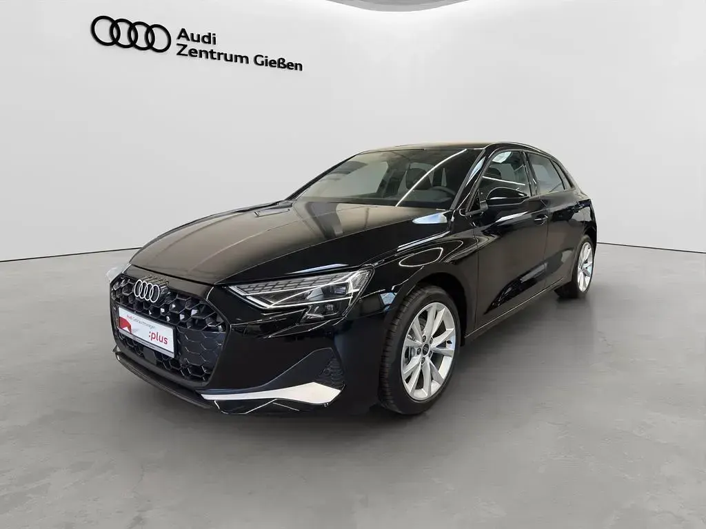 Gebraucht Audi A3 Advanced 150 PS (110 kW) 2025 Schwarz Limousine