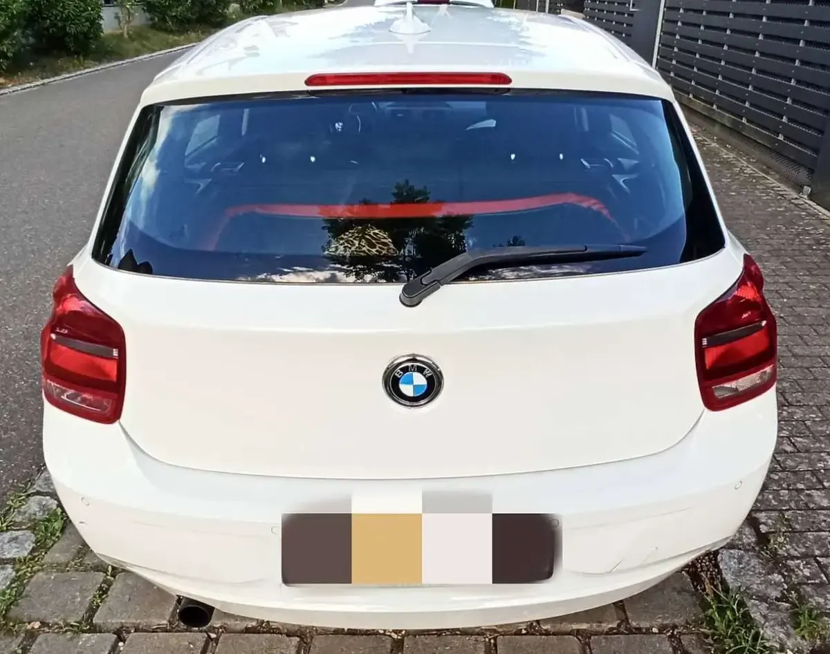 Gebraucht BMW 114 102 PS (75 kW) 2014 Weiß Kleinwagen