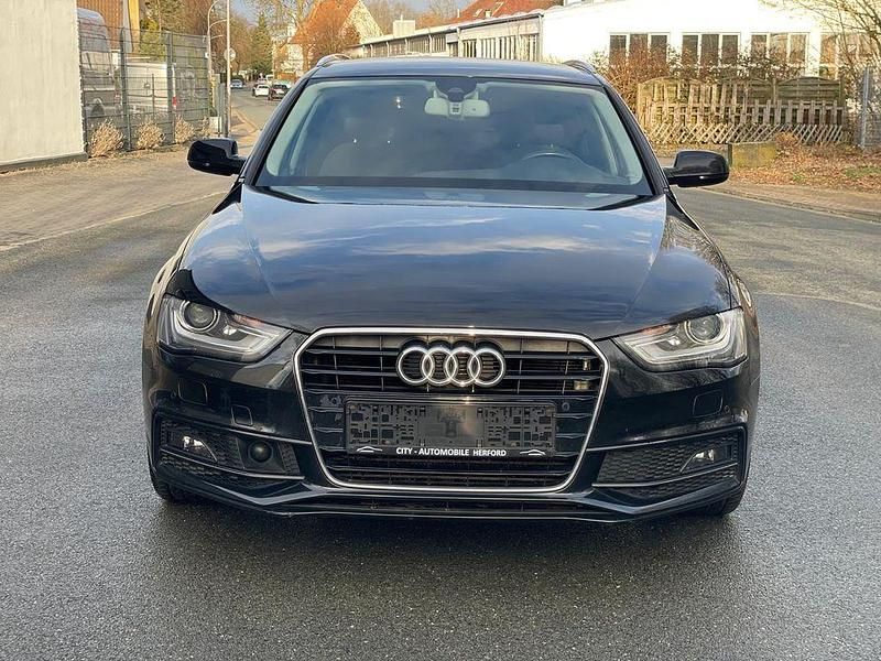 Gebraucht Audi A4 Ambiente 177 PS (130 kW) 2015 Schwarz Kombi