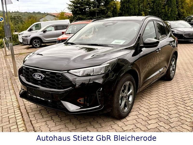 Neu Ford Kuga ST-Line 186 PS (136 kW) 2025 Agate black metallic SUV