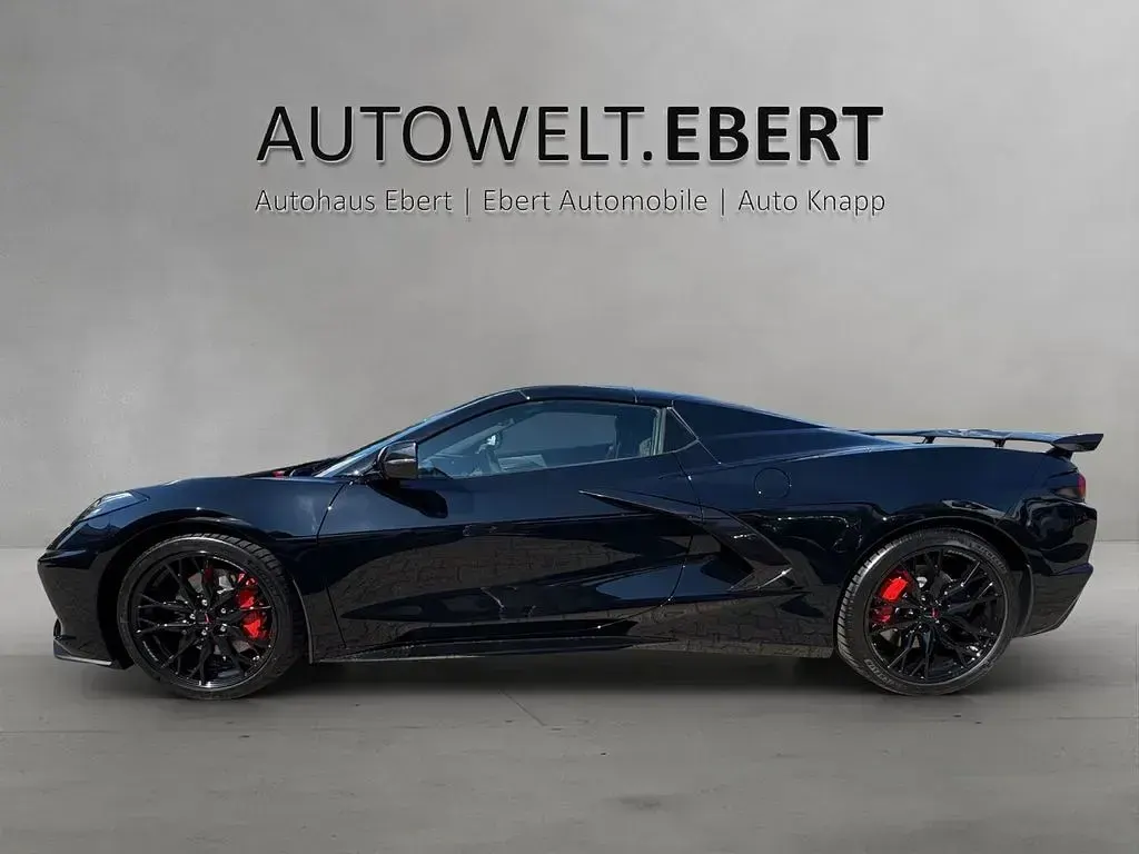 Neu Corvette C8 481 PS (353 kW) 2026 Schwarz Cabrio