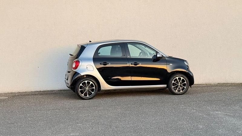 Gebraucht Smart ForFour 71 PS (52 kW) 2015 Silber Kleinwagen