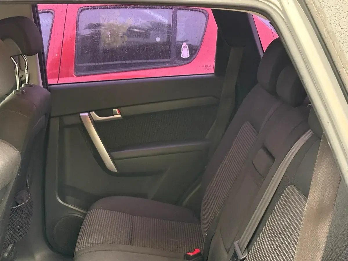 Gebraucht Chevrolet Captiva 150 PS (110 kW) 2006 Silber SUV