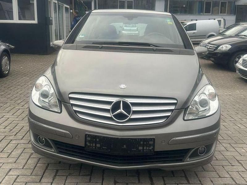 Gebraucht Mercedes B170 116 PS (85 kW) 2006 Grau Van / Kleinbus