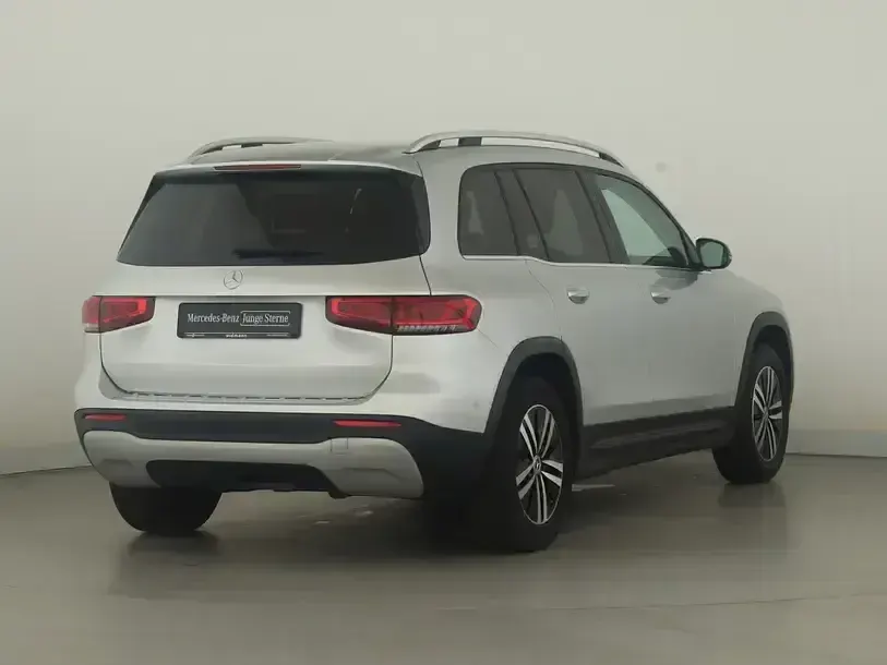 Gebraucht Mercedes GLB220 190 PS (139 kW) 2022 Iridiumsilber metallic SUV