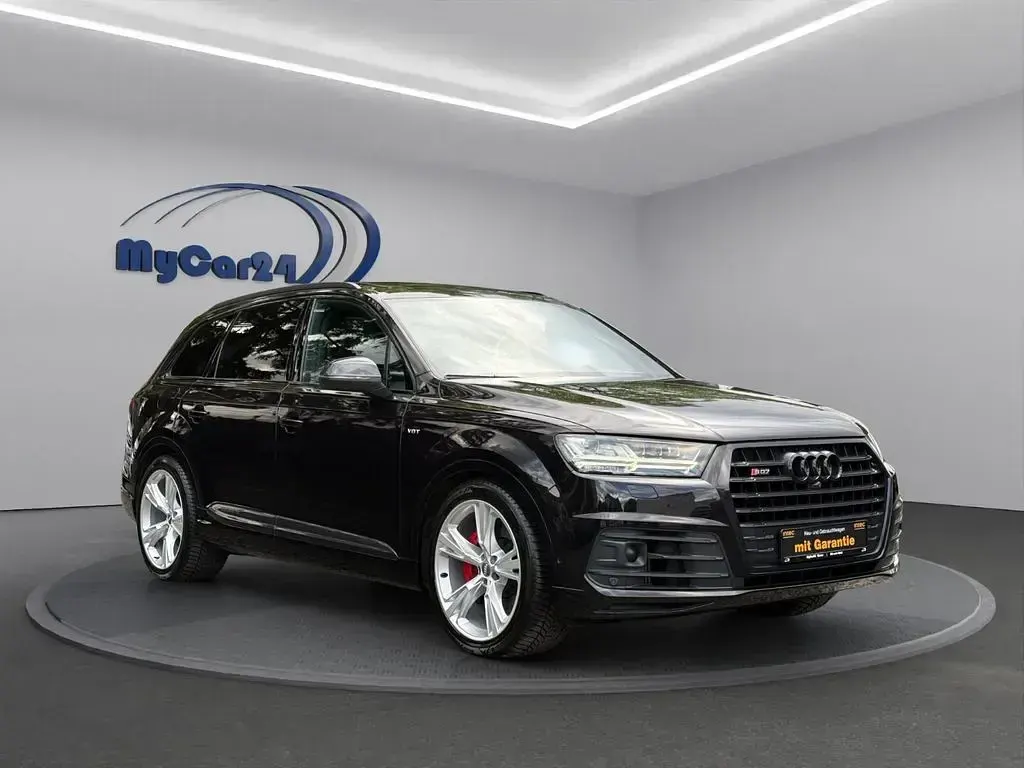 Gebraucht Audi SQ7 Sport 435 PS (319 kW) 2018 Orcaschwarz/deep black SUV