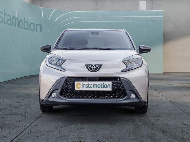 Gebraucht Toyota Aygo Pulse 72 PS (52 kW) 2022 Beige Kleinwagen