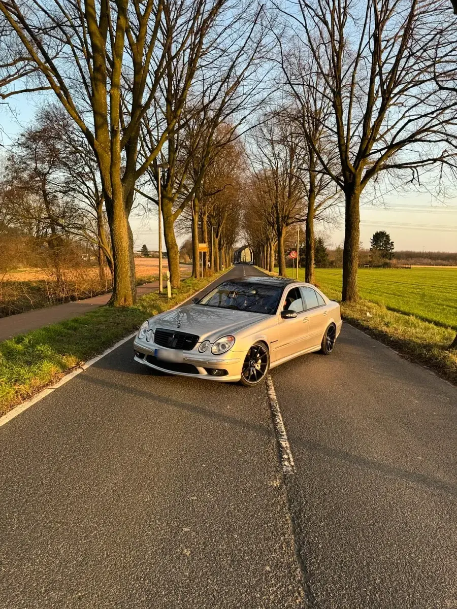 Gebraucht Mercedes E55 AMG AMG 476 PS (350 kW) 2002 Silber Limousine