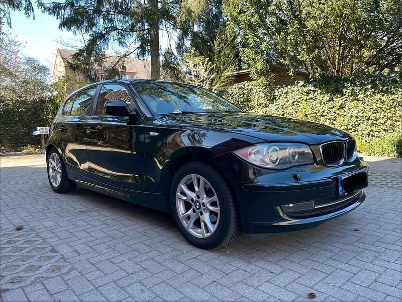 Brugt BMW 116 122 HK (89 kW) 2010 Sort Hatchback