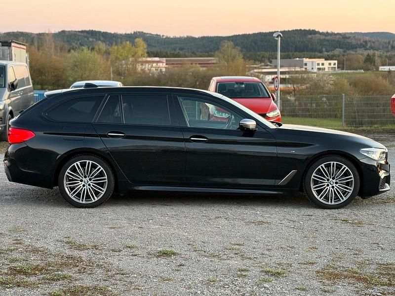 Używany BMW M550 M Performance 400 KM (294 kW) 2018 Czarny Sedan/Limuzyna