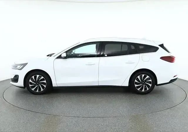 Gebraucht Ford Focus Titanium X 125 PS (91 kW) 2025 Frostweiss Kombi