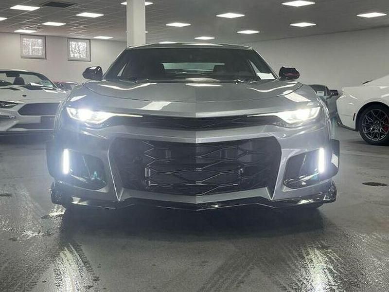 Gebraucht Chevrolet Camaro 340 PS (250 kW) 2023 Silber