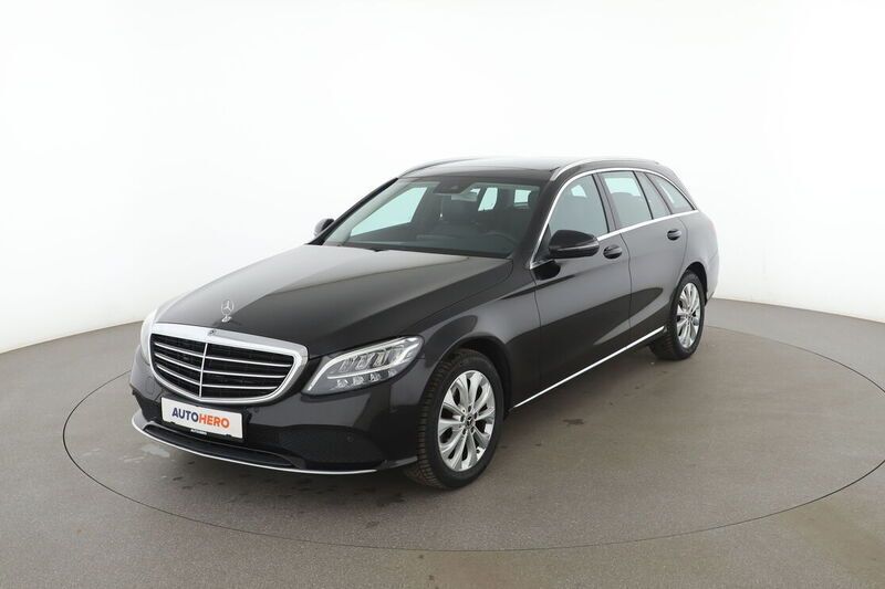 Schwarz Gebraucht 2018 Mercedes C200 Exclusive Kombi | 22.960 € (Fairer Preis) - Bild 1/4
