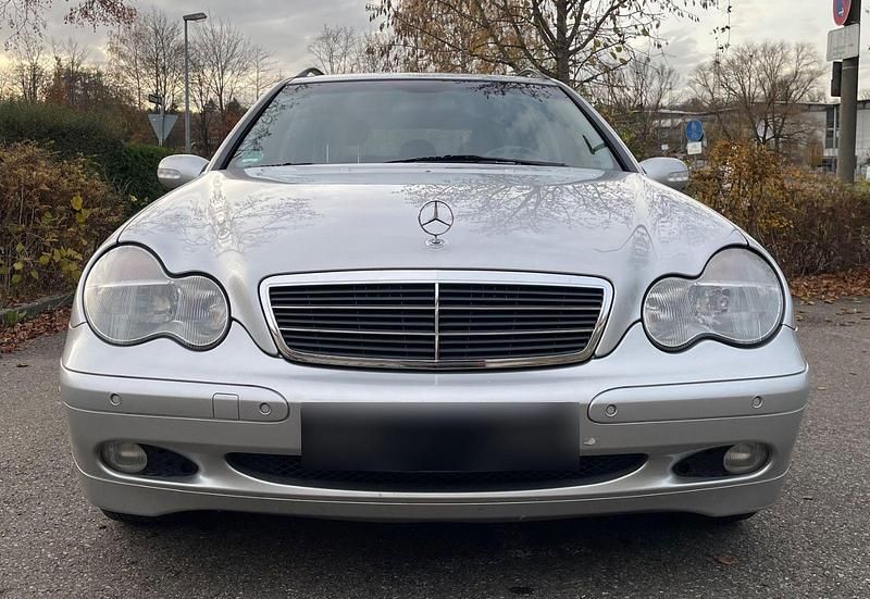 Gebraucht Mercedes C270 170 PS (125 kW) 2002 Silber Kombi