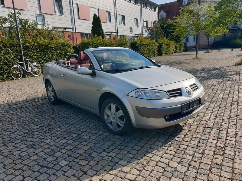 Gebraucht Renault Mégane Cabriolet 135 PS (99 kW) 2005 Silber Cabrio