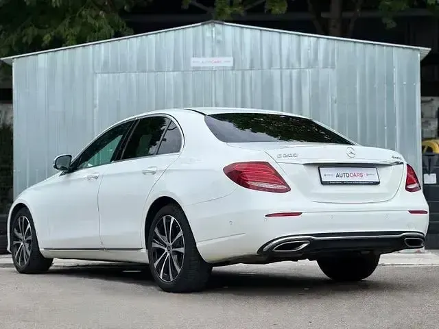 Gebraucht Mercedes E200 184 PS (135 kW) 2018 Weiß Limousine