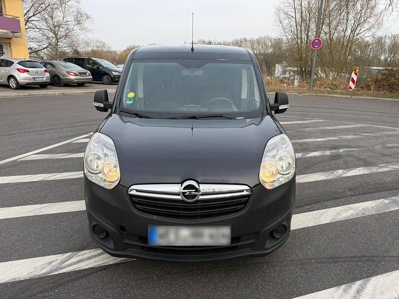 Gebraucht Opel Combo Selection 90 PS (66 kW) 2014 Schwarz Van / Kleinbus