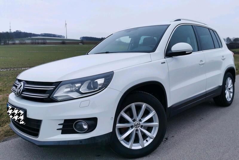 Weiß Gebraucht 2015 VW Tiguan Cup SUV | 13.200 € (Fairer Preis) - Bild 1/4