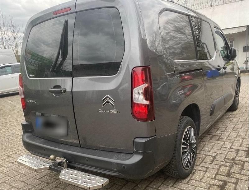 Gebraucht Citroën Berlingo 131 PS (96 kW) 2020 Grau Van / Kleinbus