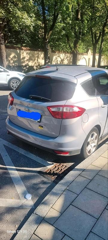 Grau Gebraucht 2011 Ford C-MAX Van / Kleinbus | 5.000 € - Bild 1/4