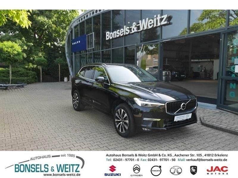Schwarz metallic Gebraucht 2023 Volvo XC60 Core SUV | 38.850 € (Guter Preis) - Bild 1/4