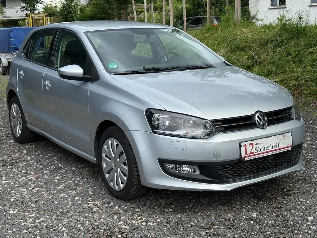 Gebraucht VW Polo Comfortline 86 PS (63 kW) 2010 Silber Kleinwagen