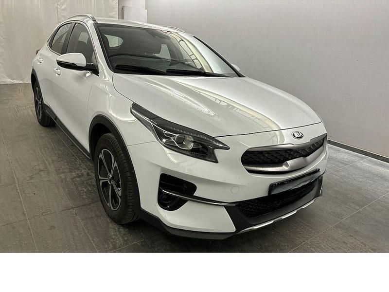 Gebraucht Kia XCeed Vision 141 PS (103 kW) 2021 Weiß SUV