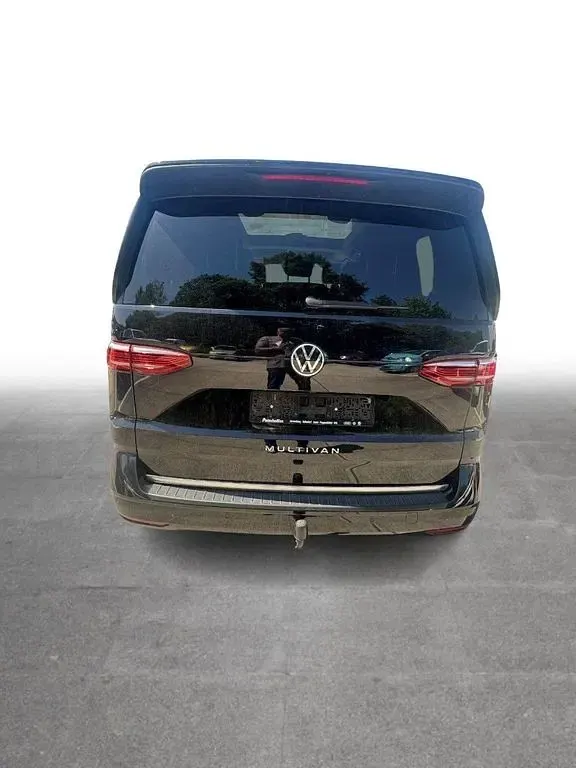 Gebraucht VW Multivan Style 204 PS (150 kW) 2022 Deep black perleffekt Van / Kleinbus
