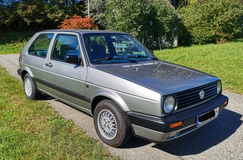Gebraucht VW Golf 70 PS (51 kW) 1990 Silber Coupé