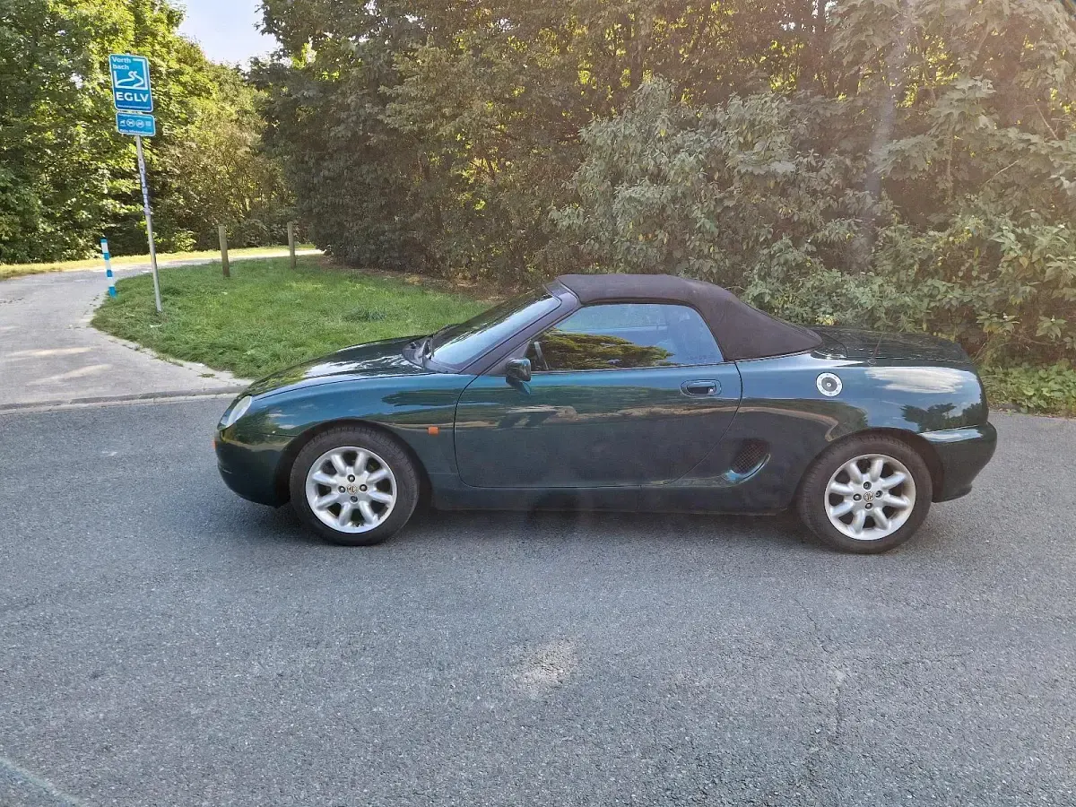 Używany MG F 120 KM (88 kW) 1998 Zielony Kabriolet