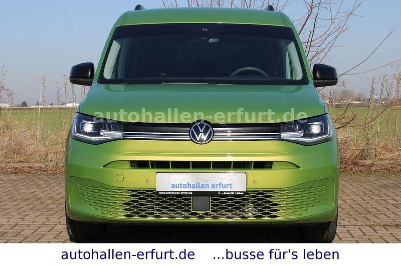 Gebraucht VW Caddy Maxi Life 122 PS (89 kW) 2024 Grün Van / Kleinbus
