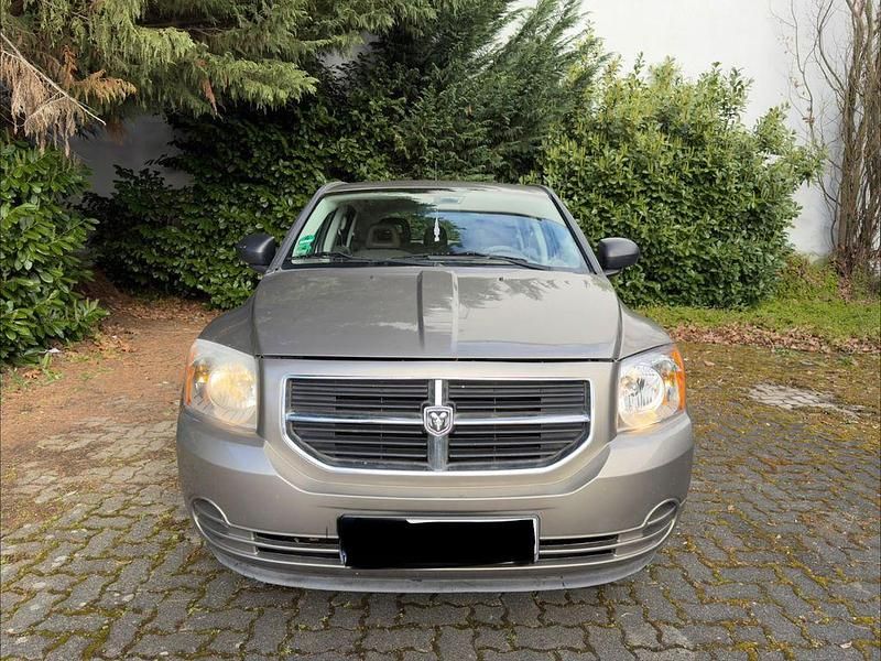 Gebraucht Dodge Caliber SE 150 PS (110 kW) 2010 Beige Kleinwagen