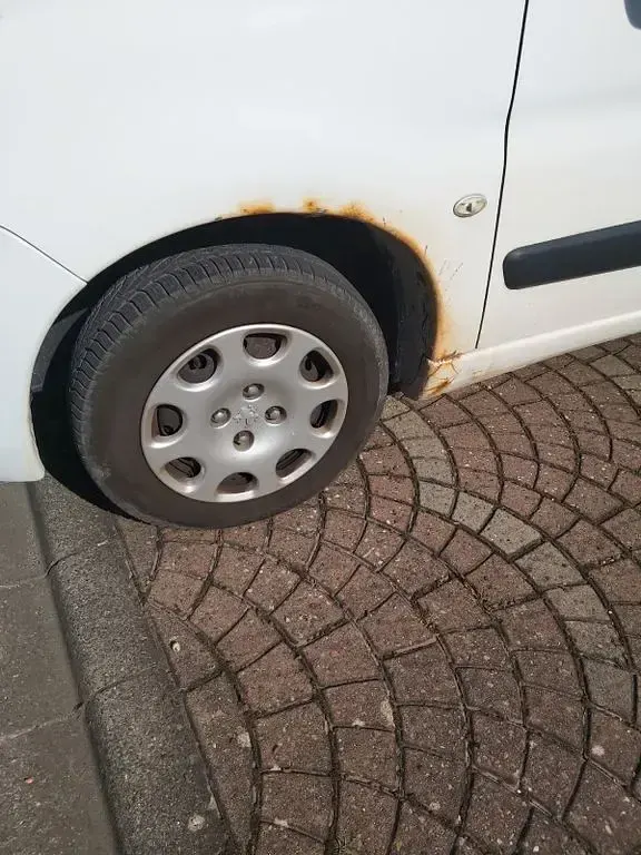 Gebraucht Peugeot Partner 90 PS (66 kW) 2008 Weiß Van / Kleinbus