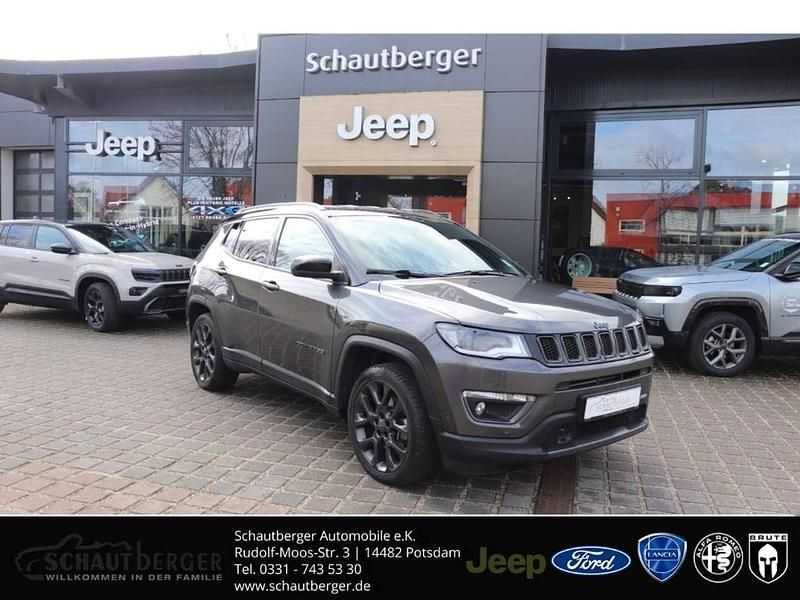 Second-hand Jeep Compass 241 CP (177 kW) 2021 Gri SUV