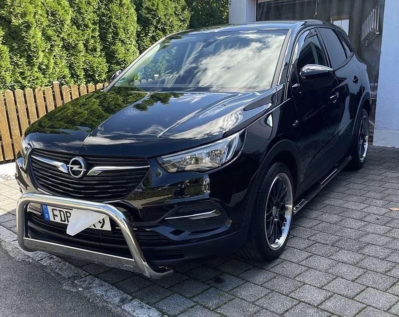 Schwarz Gebraucht 2018 Opel Grandland X Selection SUV | 13.999 € (Superpreis) - Bild 1/4