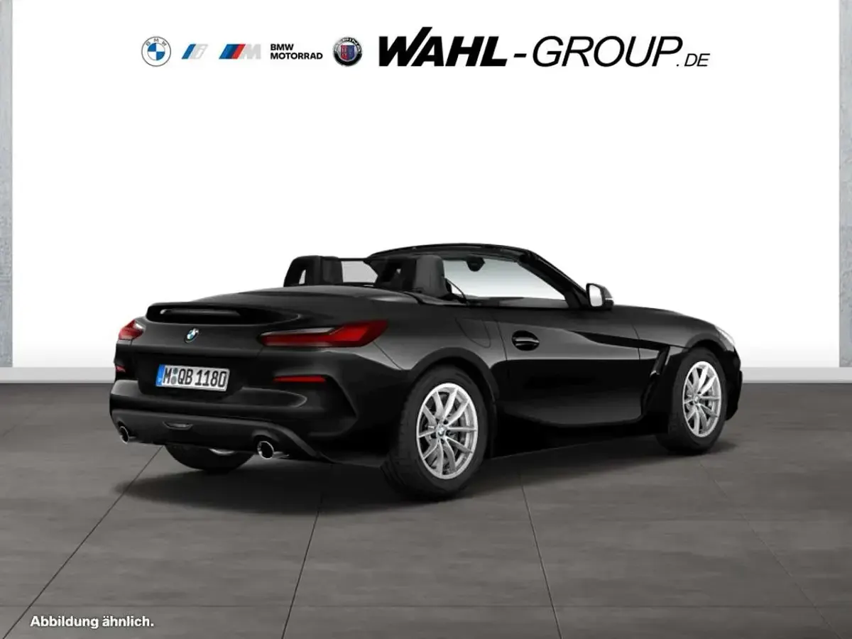 Gebraucht BMW Z4 Advantage 197 PS (144 kW) 2022 Schwarz Cabrio