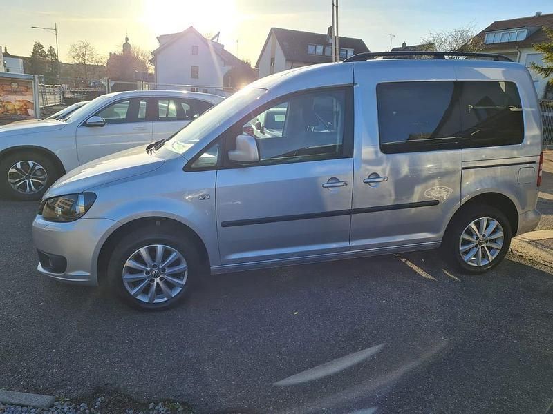 Gebraucht VW Caddy Team 102 PS (75 kW) 2015 Silber Van / Kleinbus