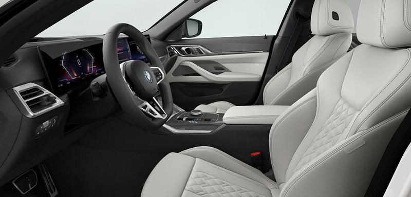 Gebraucht BMW i4 Comfort Edition 294 kW (401 PS) 2025 Weiß Limousine