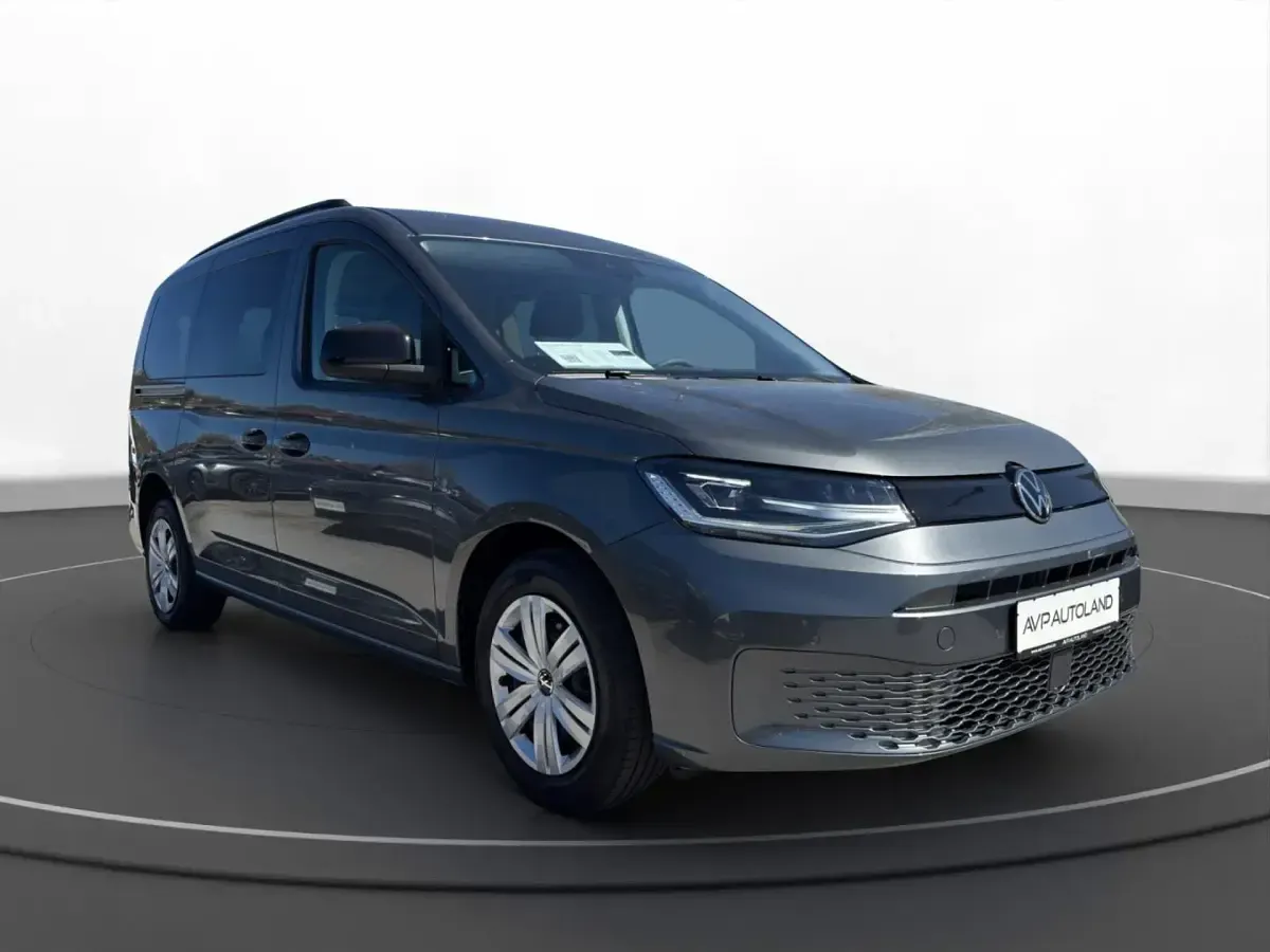Używany VW Caddy Basis 116 KM (85 kW) 2025 Szary Minivan