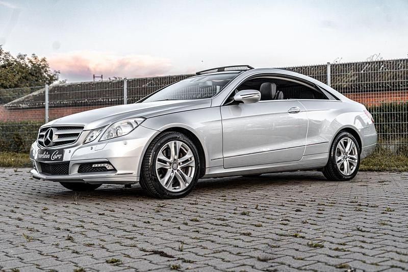 Gebraucht Mercedes E350 292 PS (214 kW) 2010 Silber