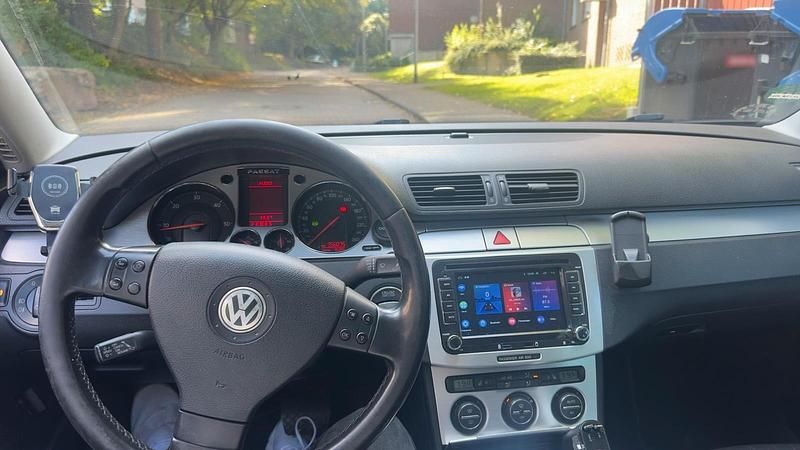 Gebraucht VW Passat 170 PS (125 kW) 2008 Grau Kombi
