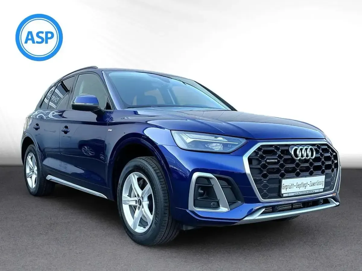 Gebraucht Audi Q5 S-Line 265 PS (194 kW) 2022 Blau (navarrablau metallic) SUV