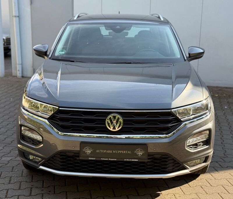 Grau Gebraucht 2020 VW T-Roc Style SUV | 19.499 € (Guter Preis) - Bild 1/4