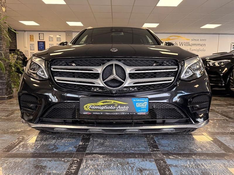Gebraucht Mercedes GLC250 AMG line 204 PS (150 kW) 2017 Obsidianschwarz SUV