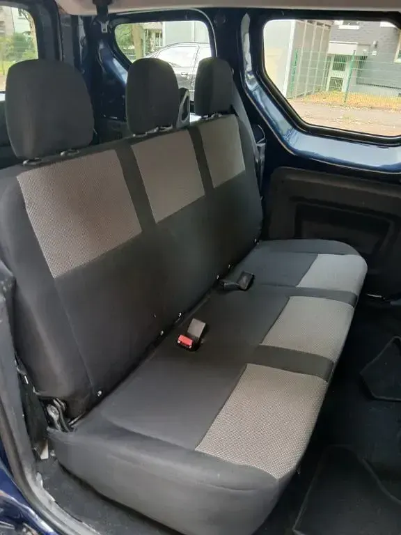 Gebraucht Dacia Dokker Ambiance 102 PS (75 kW) 2018 Blau Van / Kleinbus