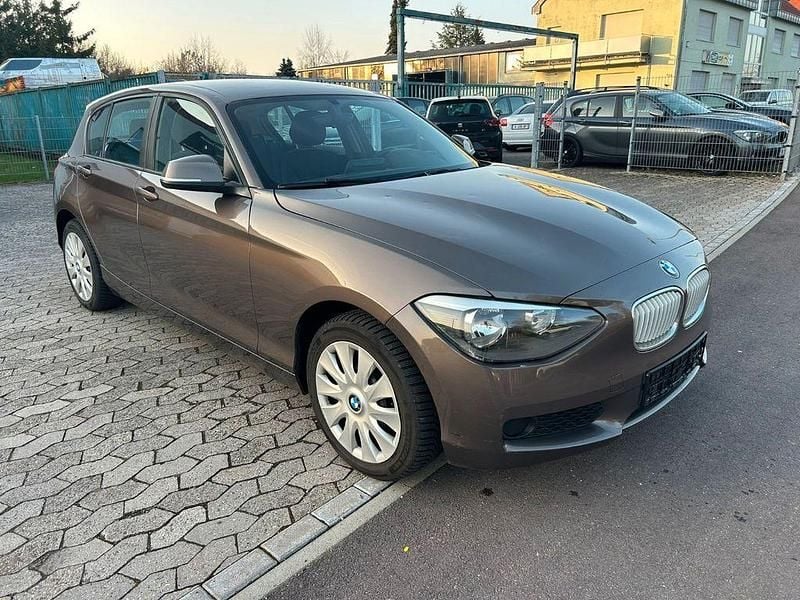 Gebraucht BMW 114 102 PS (75 kW) 2013 Braun Kleinwagen
